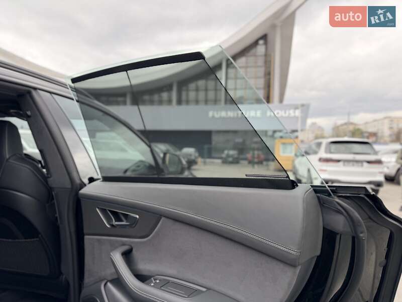 Внедорожник / Кроссовер Audi RS Q8 2025 в Киеве фото 29 Внедорожник / Кроссовер Audi RS Q8 2025 в Киеве
