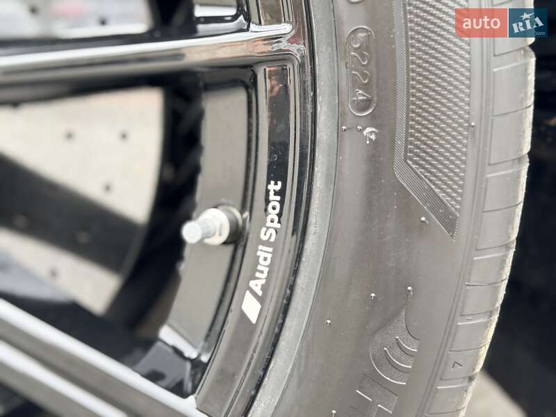 Внедорожник / Кроссовер Audi RS Q8 2025 в Киеве фото 37 Внедорожник / Кроссовер Audi RS Q8 2025 в Киеве