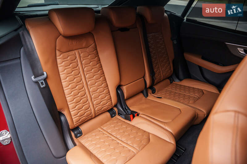 Внедорожник / Кроссовер Audi RS Q8 2020 в Киеве