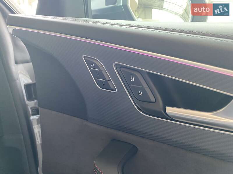 Внедорожник / Кроссовер Audi RS Q8 2023 в Днепре