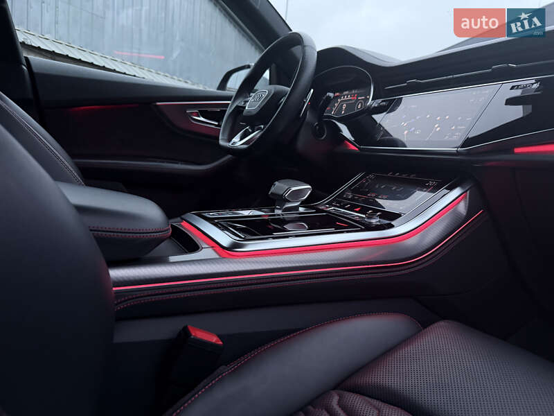 Внедорожник / Кроссовер Audi RS Q8 2020 в Киеве