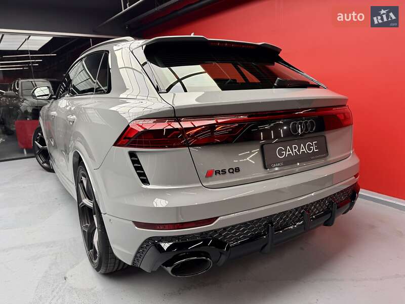 Позашляховик / Кросовер Audi RS Q8 2025 в Києві