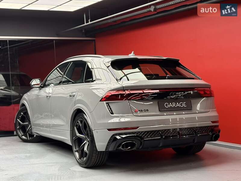 Позашляховик / Кросовер Audi RS Q8 2025 в Києві