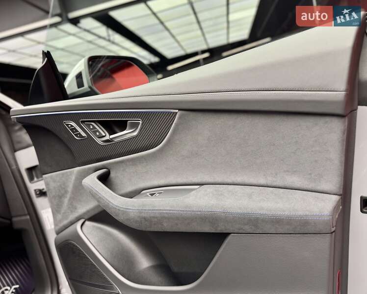 Позашляховик / Кросовер Audi RS Q8 2025 в Києві