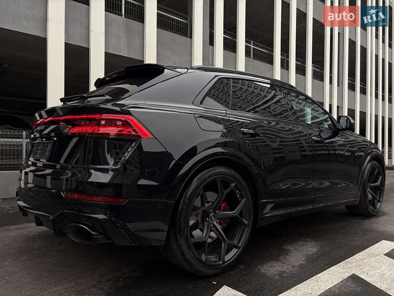 Внедорожник / Кроссовер Audi RS Q8 2023 в Киеве фото 16 Внедорожник / Кроссовер Audi RS Q8 2023 в Киеве