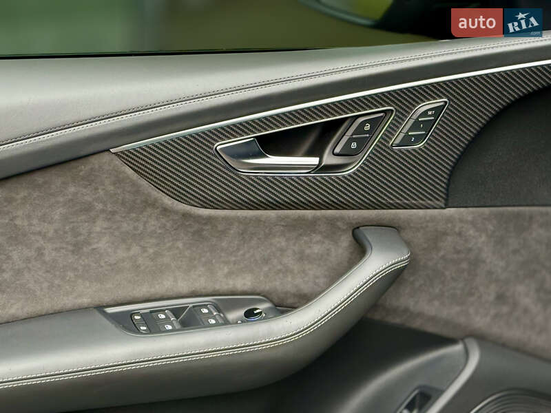 Внедорожник / Кроссовер Audi RS Q8 2021 в Харькове