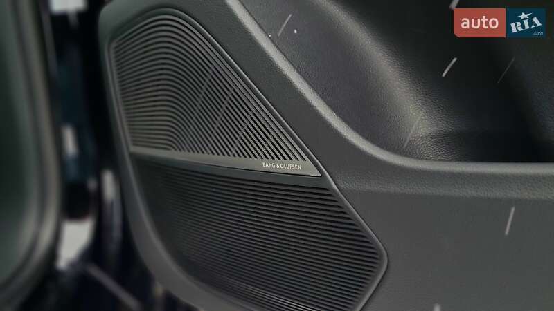 Внедорожник / Кроссовер Audi RS Q8 2020 в Хмельницком фото 47 Внедорожник / Кроссовер Audi RS Q8 2020 в Хмельницком