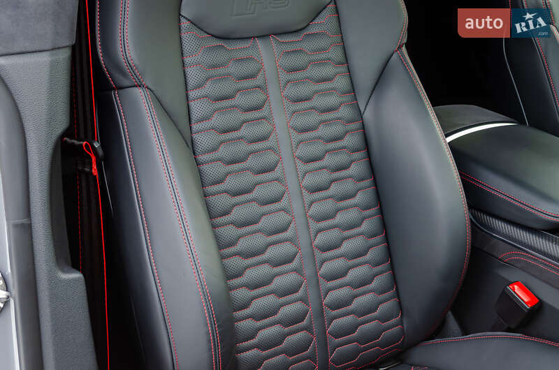 Внедорожник / Кроссовер Audi RS Q8 2023 в Киеве