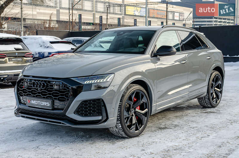 Внедорожник / Кроссовер Audi RS Q8 2023 в Киеве