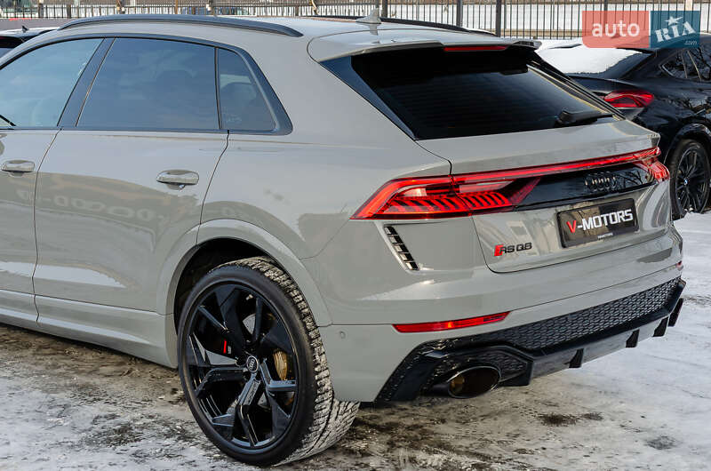 Внедорожник / Кроссовер Audi RS Q8 2023 в Киеве