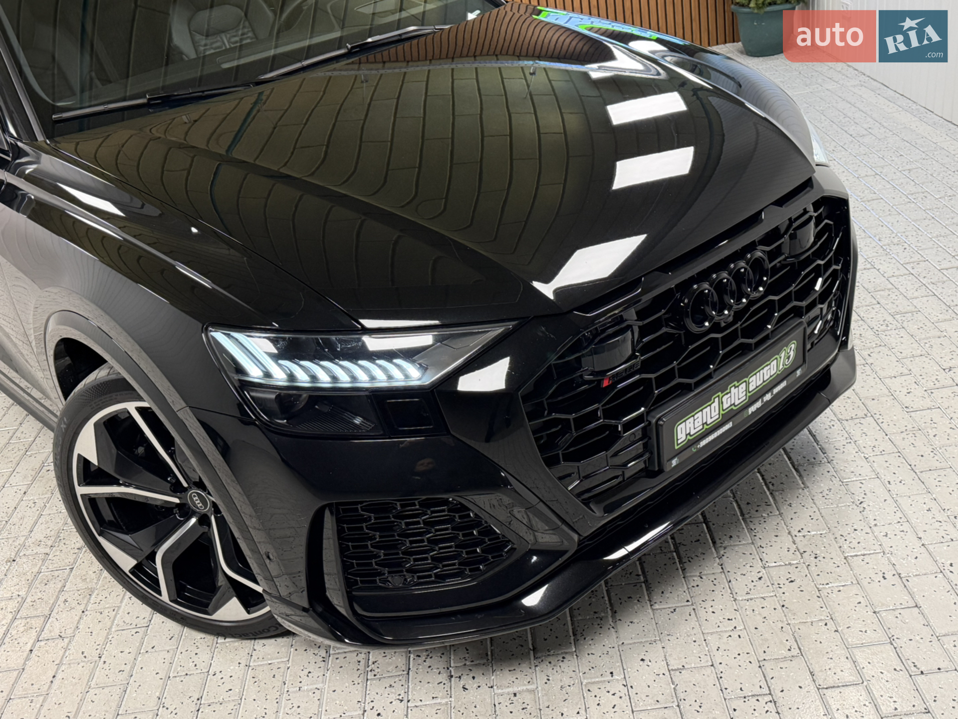 2023 Audi RS Q8 - мініатюра 12
