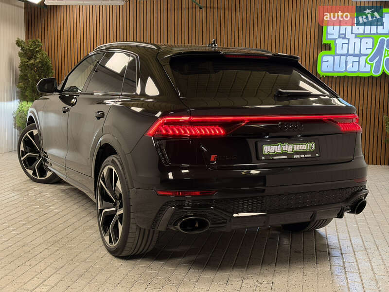 Внедорожник / Кроссовер Audi RS Q8 2023 в Киеве