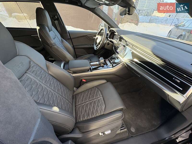 Внедорожник / Кроссовер Audi RS Q8 2025 в Киеве