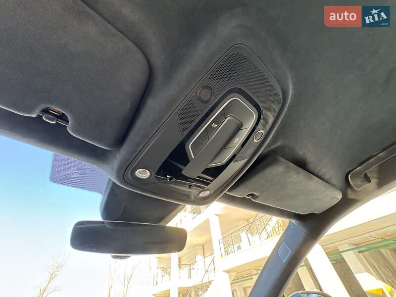 Внедорожник / Кроссовер Audi RS Q8 2025 в Киеве