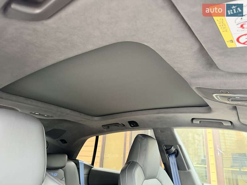 Внедорожник / Кроссовер Audi RS Q8 2025 в Киеве фото 15 Внедорожник / Кроссовер Audi RS Q8 2025 в Киеве