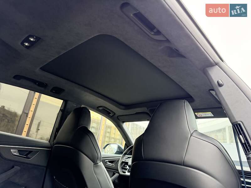 Внедорожник / Кроссовер Audi RS Q8 2025 в Киеве фото 25 Внедорожник / Кроссовер Audi RS Q8 2025 в Киеве