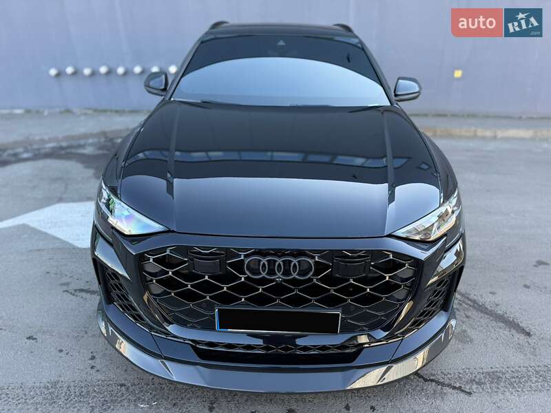 Внедорожник / Кроссовер Audi RS Q8 2025 в Киеве