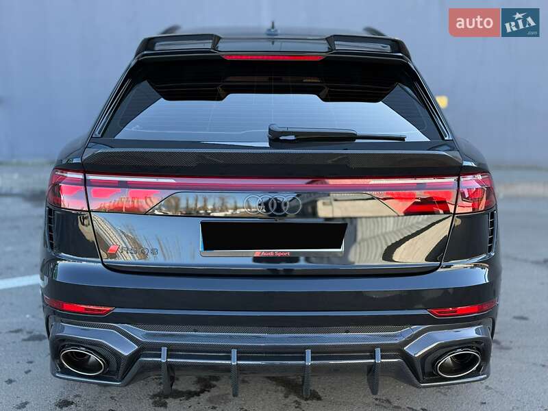 Внедорожник / Кроссовер Audi RS Q8 2025 в Киеве