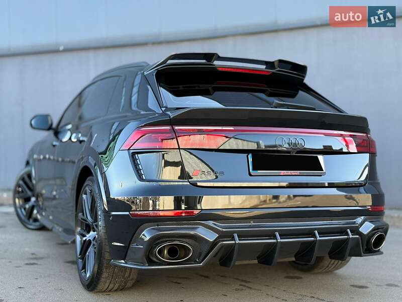 Внедорожник / Кроссовер Audi RS Q8 2025 в Киеве