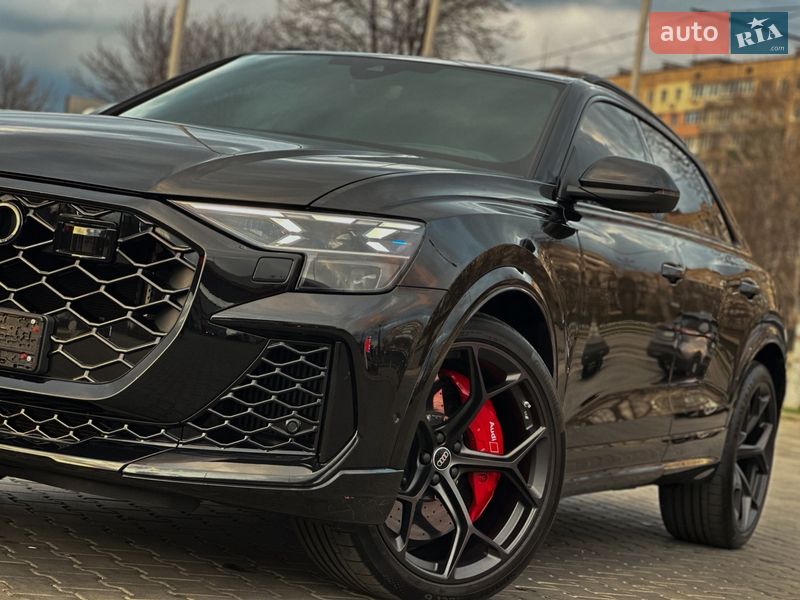 Позашляховик / Кросовер Audi RS Q8 2025 в Києві