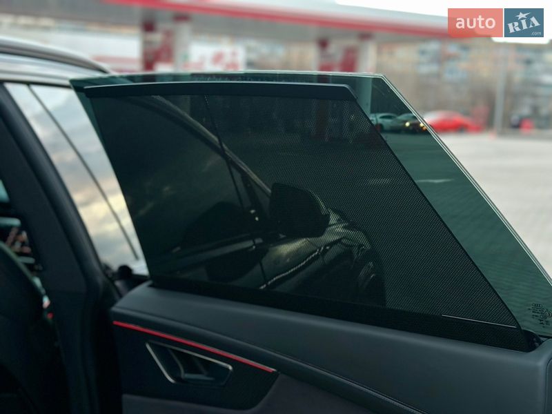 Позашляховик / Кросовер Audi RS Q8 2025 в Києві