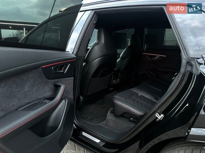 Позашляховик / Кросовер Audi RS Q8 2025 в Києві