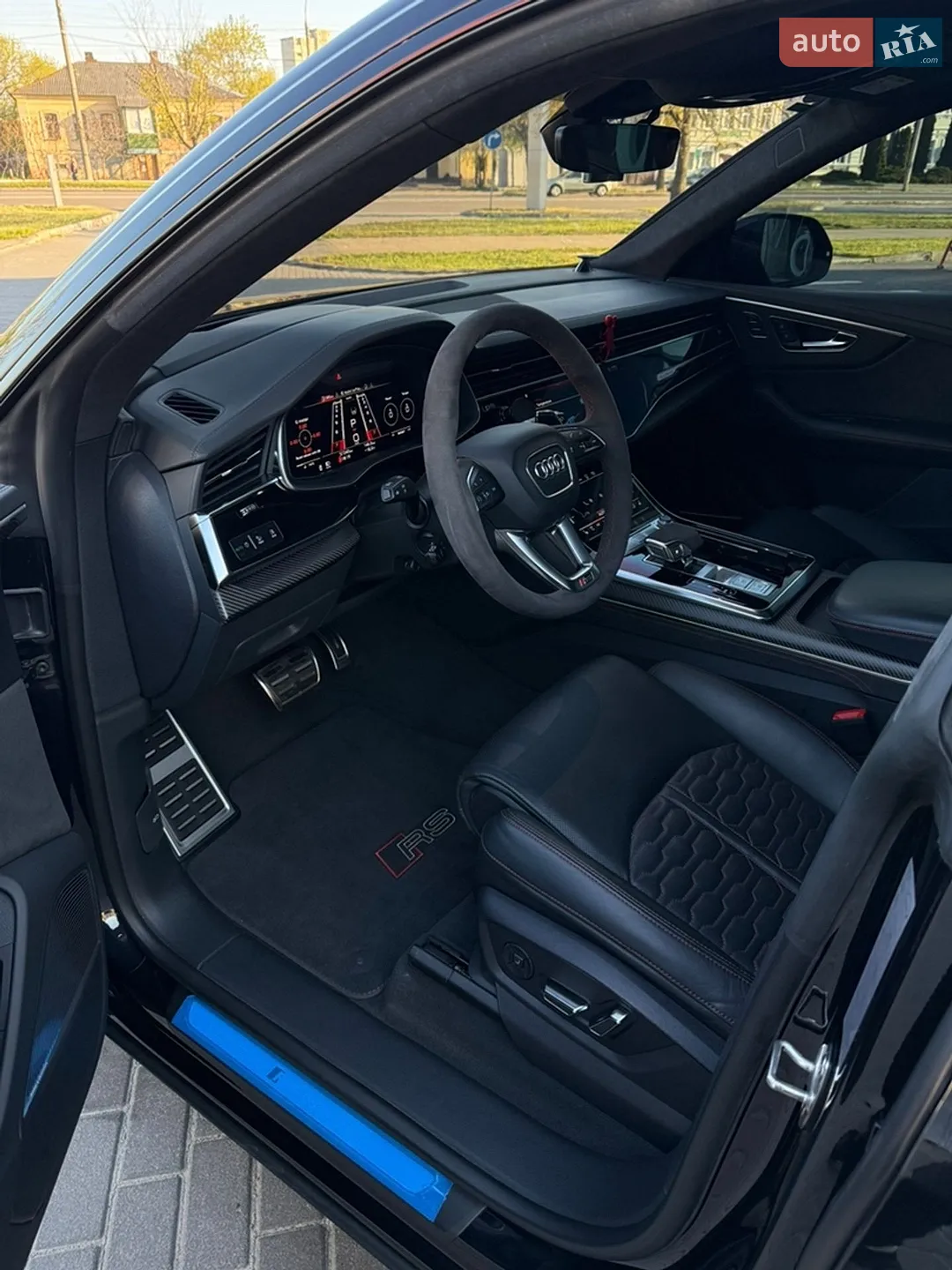 2021 Audi RS Q8 - мініатюра 4