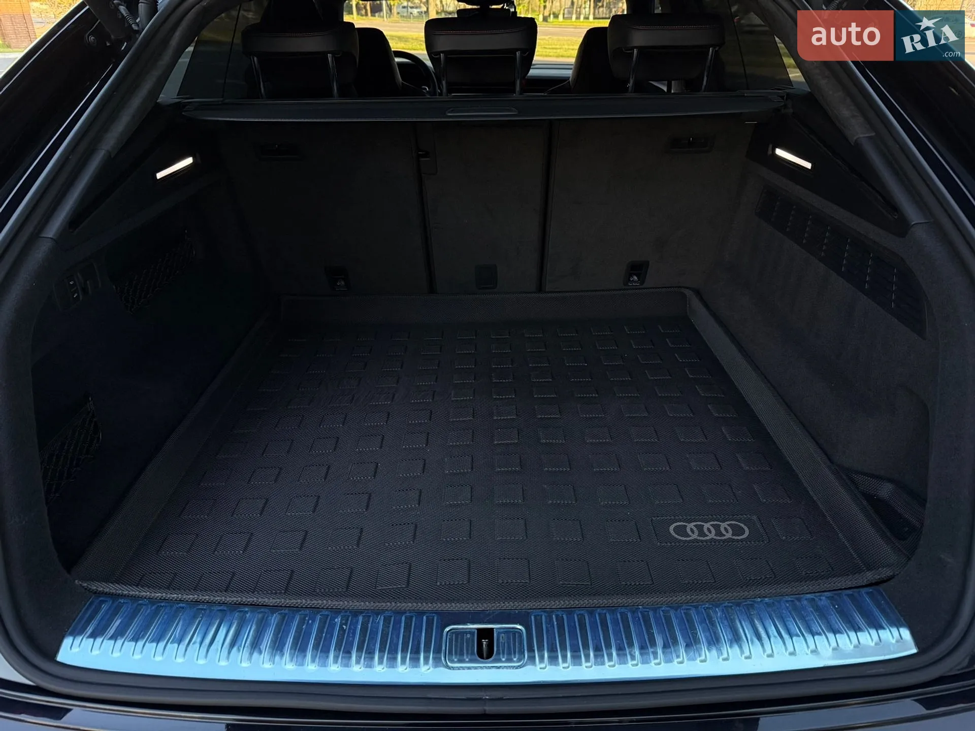 2021 Audi RS Q8 - мініатюра 61