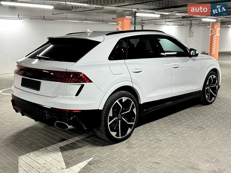 Внедорожник / Кроссовер Audi RS Q8 2021 в Днепре