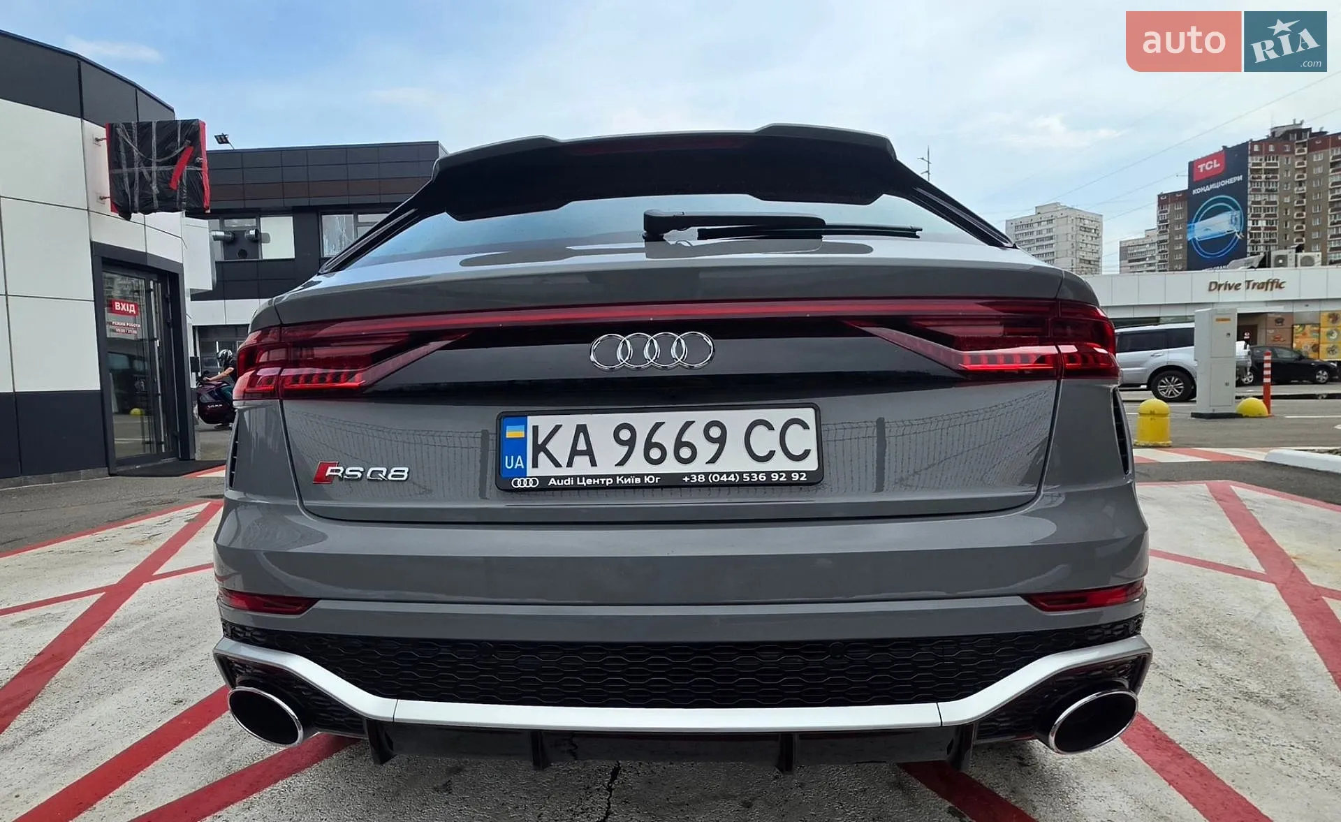 2022 Audi RS Q8 - мініатюра 3