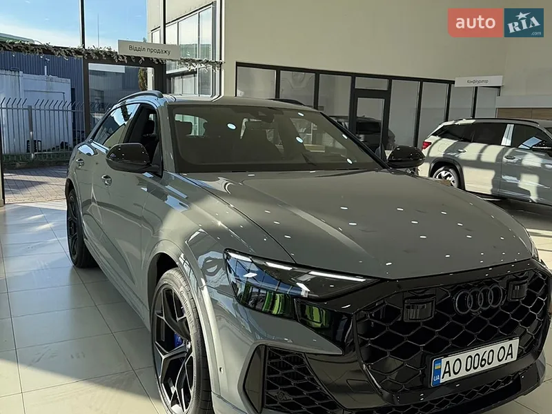 Audi RS Q8 2025