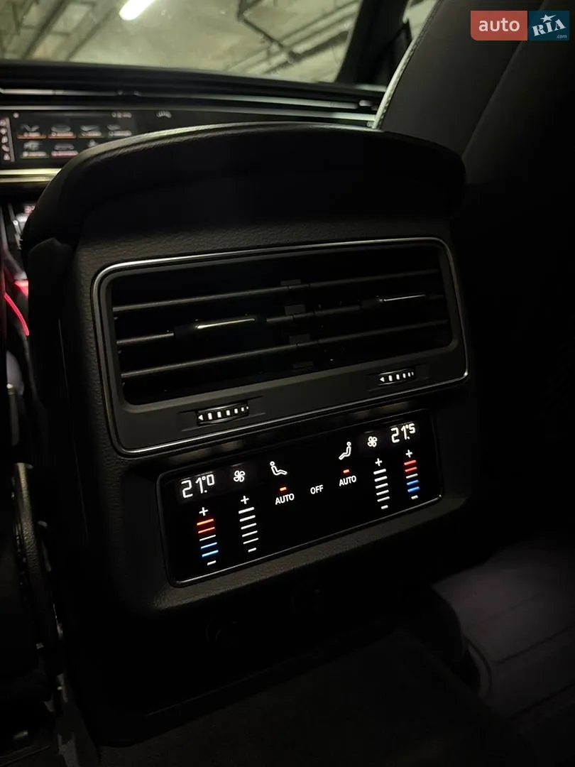 2021 Audi RS Q8 - мініатюра 5