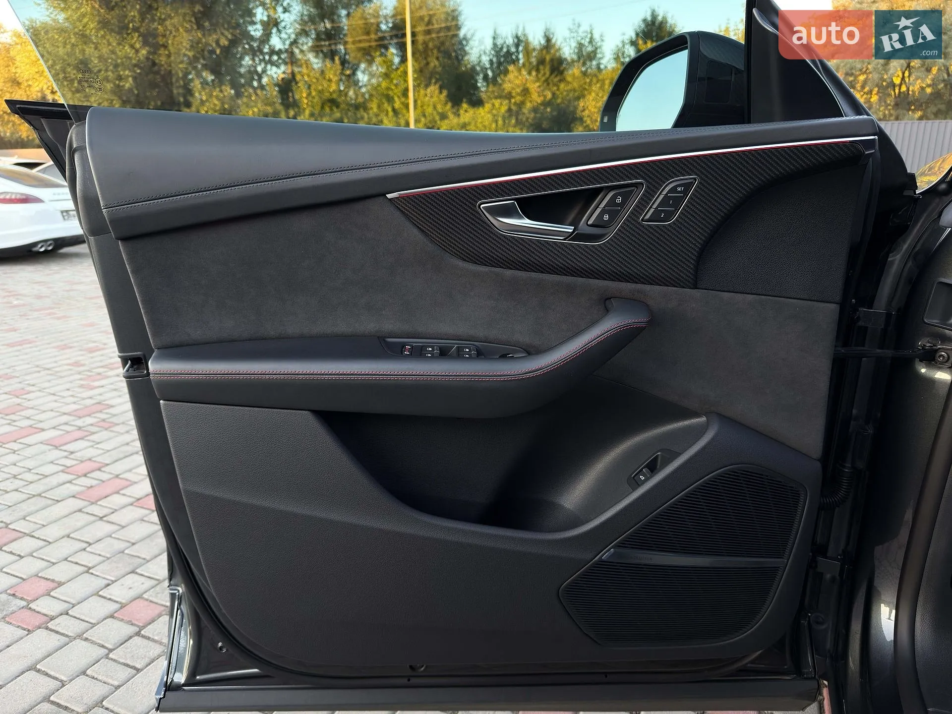2021 Audi RS Q8 - мініатюра 31