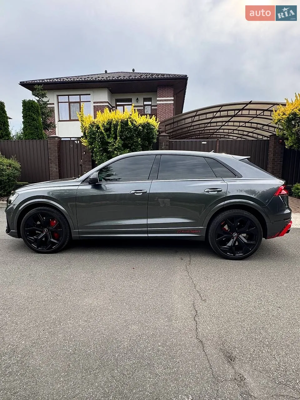 2021 Audi RS Q8 - мініатюра 3