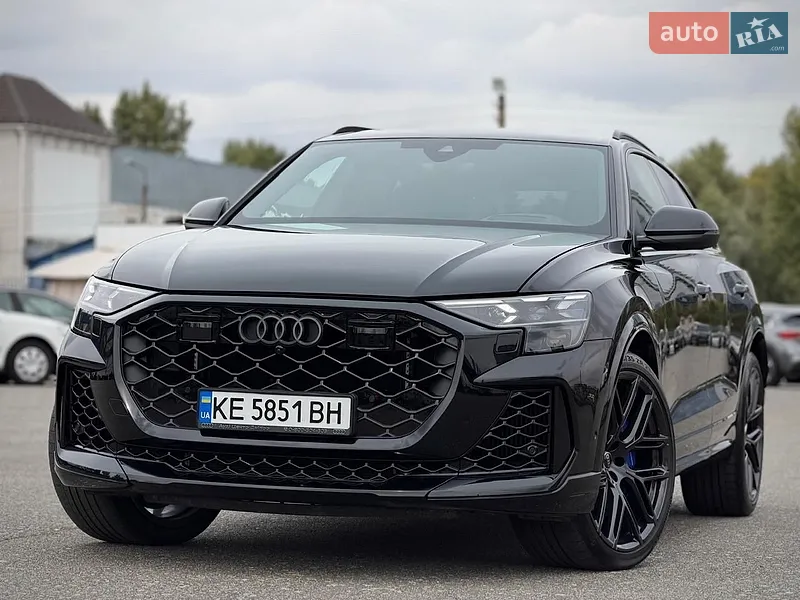 Audi RS Q8 2025