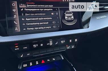 Седан Audi RS3 2021 в Киеве