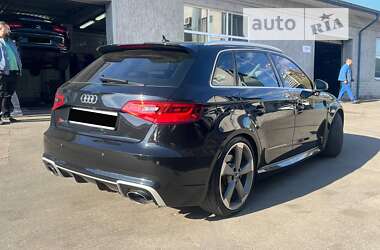 Хэтчбек Audi RS3 2015 в Киеве