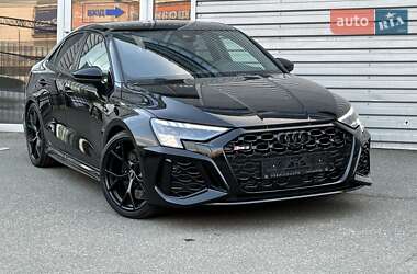 Седан Audi RS3 2021 в Киеве