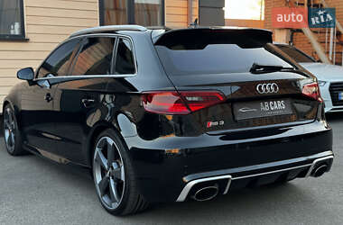 Седан Audi RS3 2015 в 