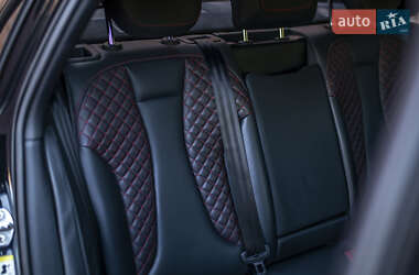 Седан Audi RS3 2018 в 