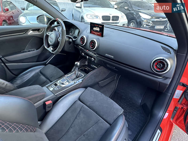 Седан Audi RS3 2017 в Одессе