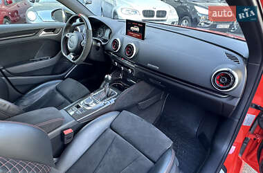 Седан Audi RS3 2017 в 