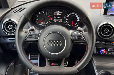 Седан Audi RS3 2017 в 