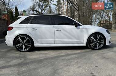 Хэтчбек Audi RS3 2016 в 