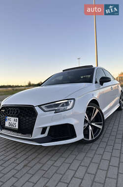 Седан Audi RS3 2017 в 