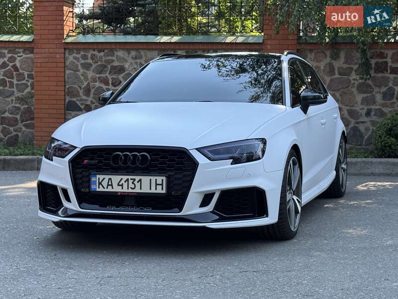 Хетчбек Audi RS3 2016 в Києві