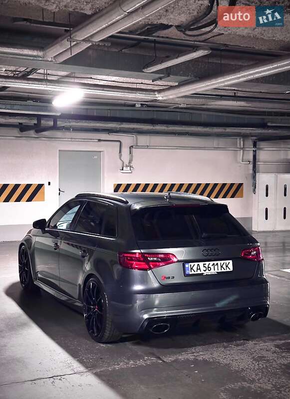 Седан Audi RS3 2016 в Києві