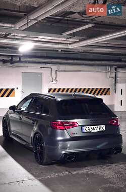 Седан Audi RS3 2016 в 