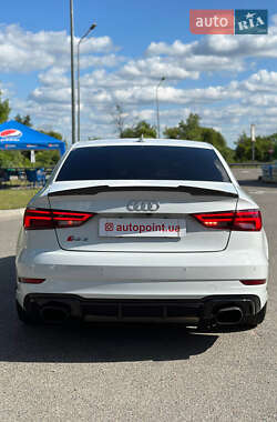 Седан Audi RS3 2018 в 