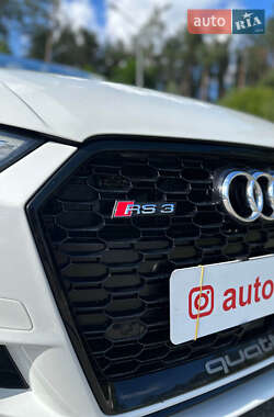 Седан Audi RS3 2018 в 